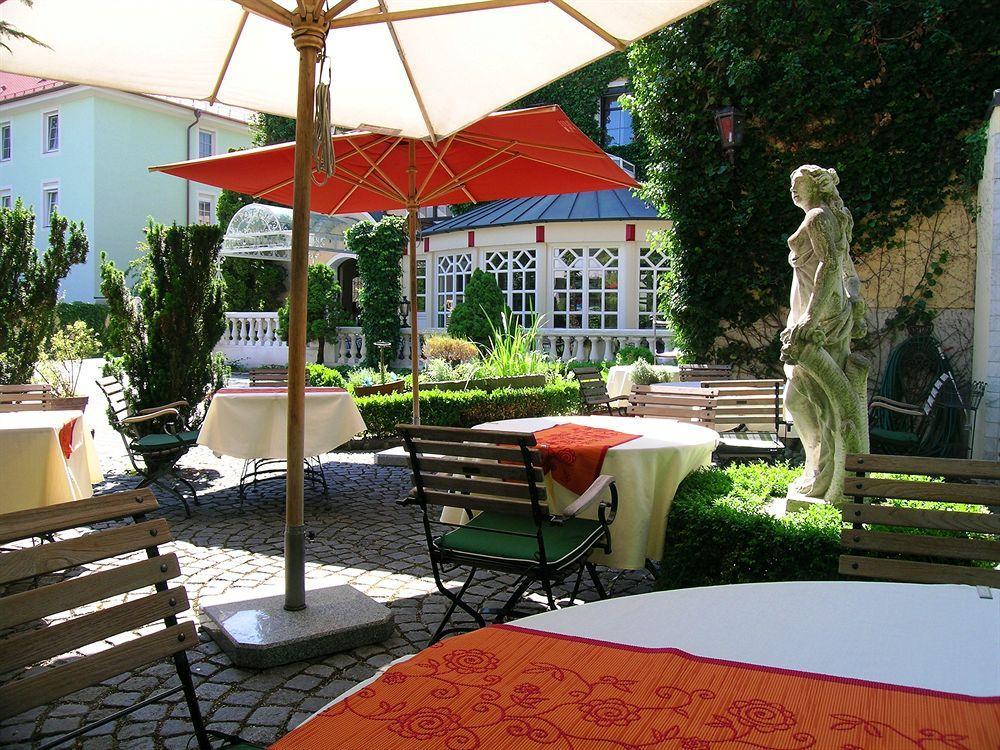 Simones Hotel Fuerstenhof Landshut Exterior foto