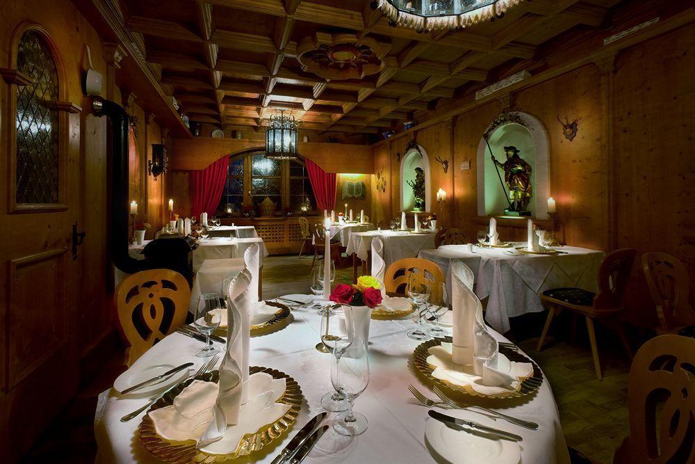 Simones Hotel Fuerstenhof Landshut Exterior foto